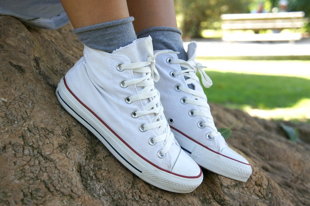 converse bianche intrecciate 50