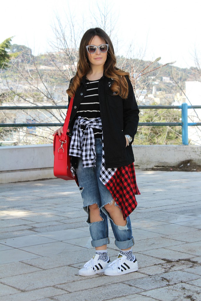 jeans strappato