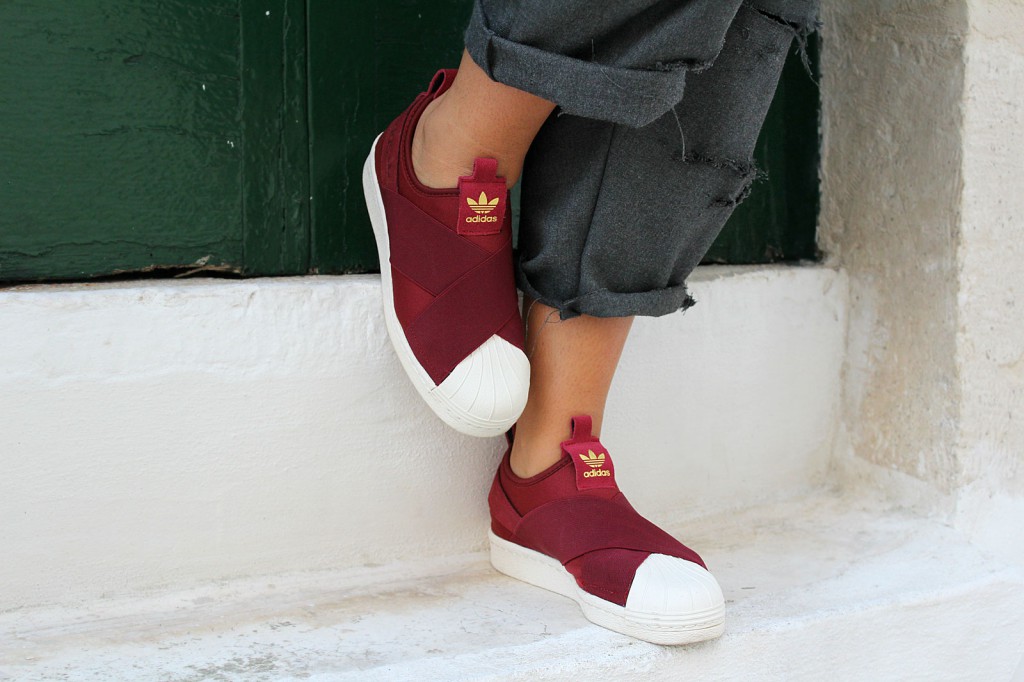 adidas slip on bordeaux