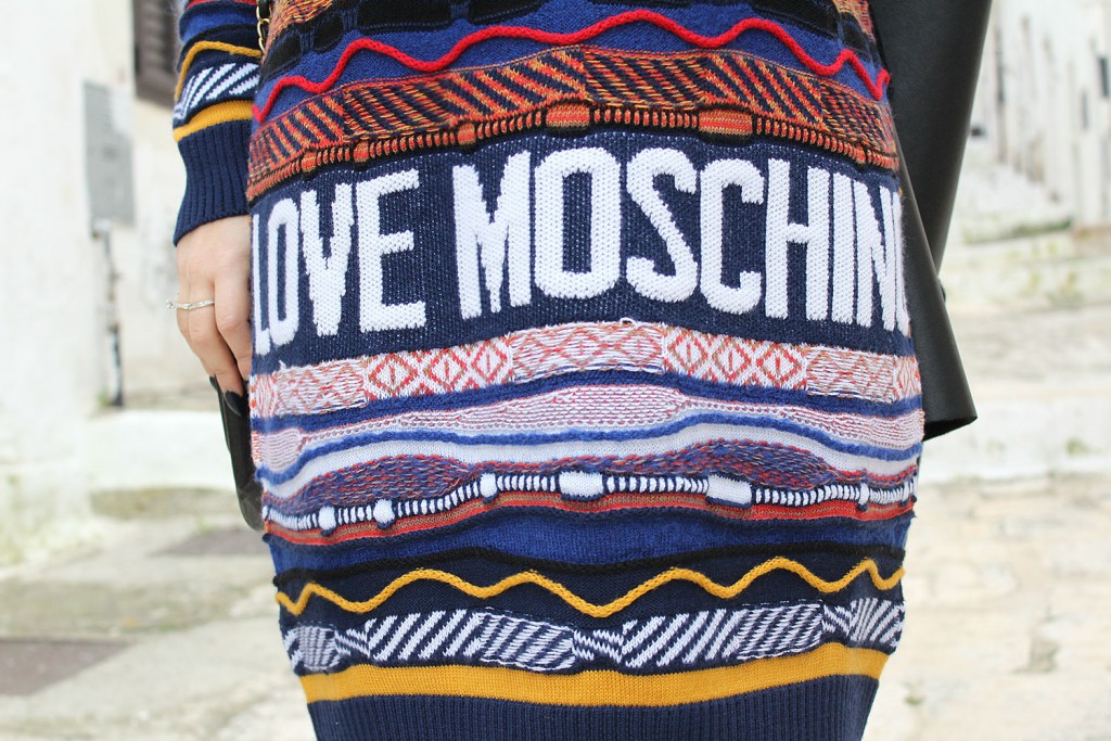 maglione moschino