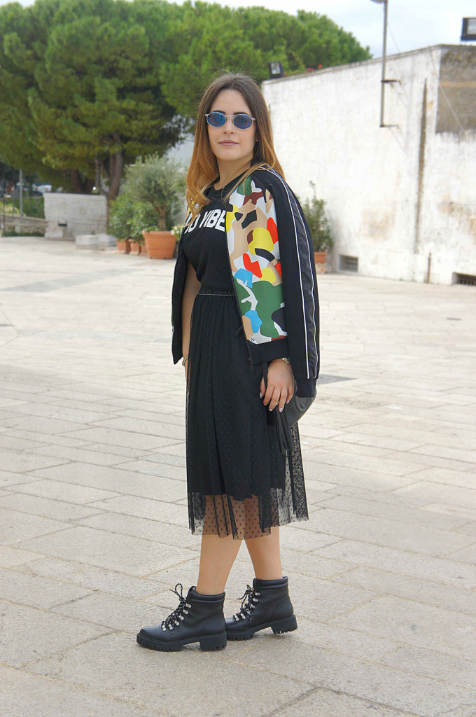 gonna in tulle nera street style