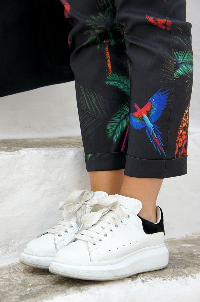 sneakers alexander mcqueen street style